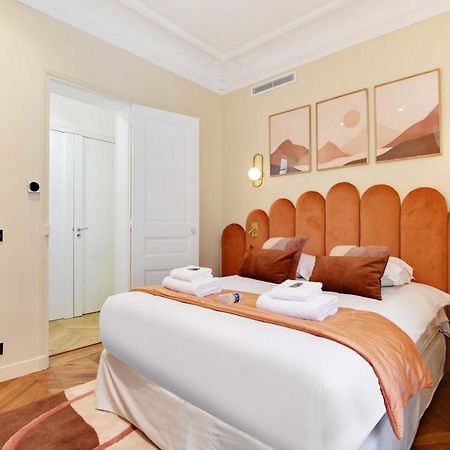 Chic Apartment - 1Br-4P - Facing The Louvre Paris Exteriör bild